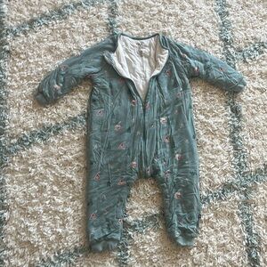 EUC • Kyte Baby Slumber Suit 1.0 Tog in Alpine Village • XL
